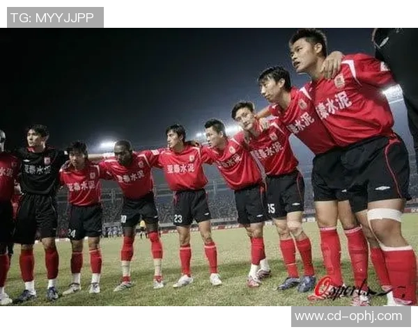 国家足球队的崛起与挑战：展望未来的竞技之路与发展潜力